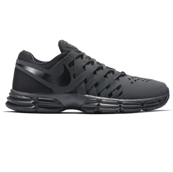 Nike Other - CYBER MONDAY SPECIAL NIKE LUNAR FINGERTRAP TR